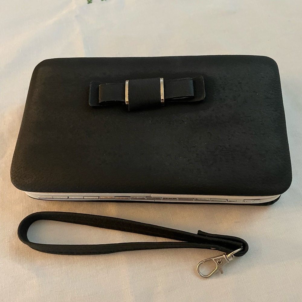 Clutch Wristlet Wallet, 10.5” x 4” x 1”, Black Pink
